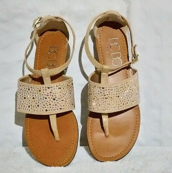 BCBG Paris Shoes - BCBG T-strap Sandals. Sz.6.5